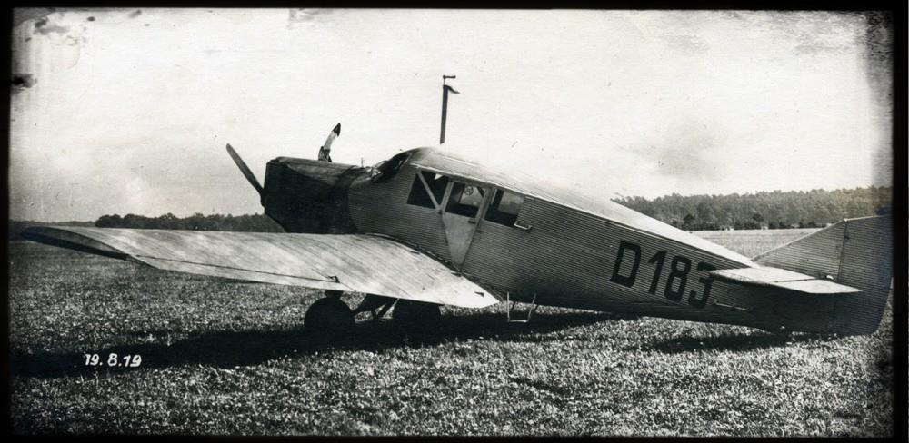 1/200 Junkers f13 1919 Silver Classic Atlas 
